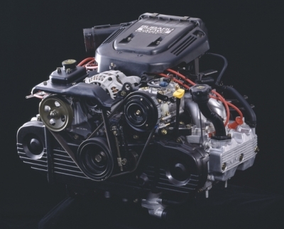 水平対向エンジン ｂｏｘｅｒ 水平対向４気筒ガソリンエンジン ガソリン 天然ガスエンジン 自動車技術330選